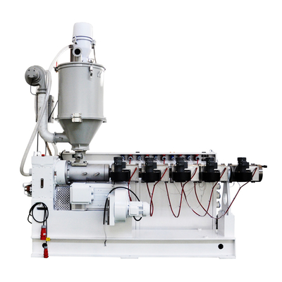 Купить Одношрубная экструдерная труба из пластика с экструзией PE PPR HDPE для трехслойной трубы SJ180/28 с двигателем 160kw и 530kg/h online manufacture