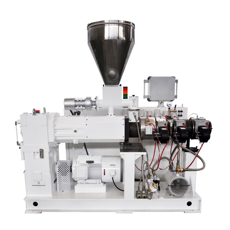 Grace Machinery 65/132 Конический двойной винтовой экструдер для ПВХ-профиля / трубы