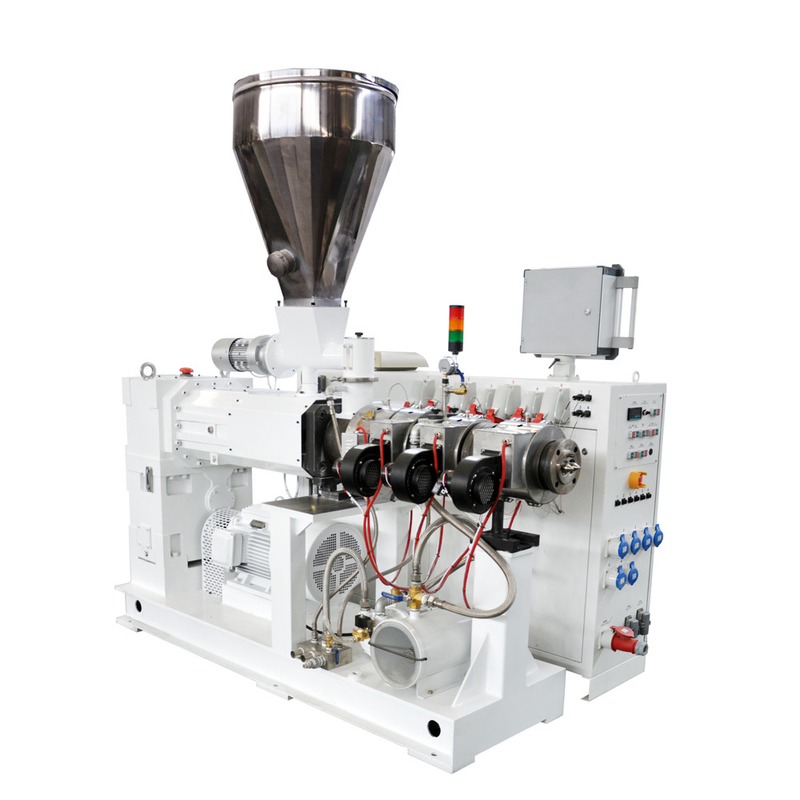 Grace Machinery 65/132 Конический двойной винтовой экструдер для ПВХ-профиля / трубы