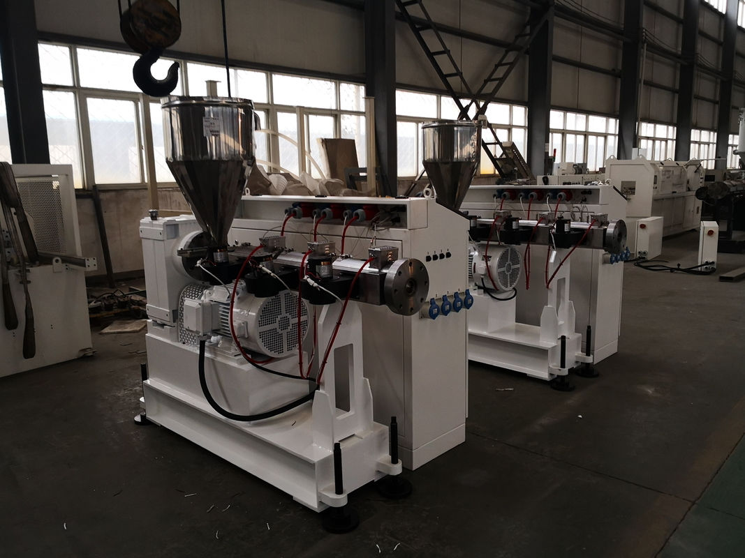 HDPE LDPE PE трубопрофильные пеллеты листовая решетка панель одношрубный экструдер SJ120/28 75kw 300kg/h экструзионная машина