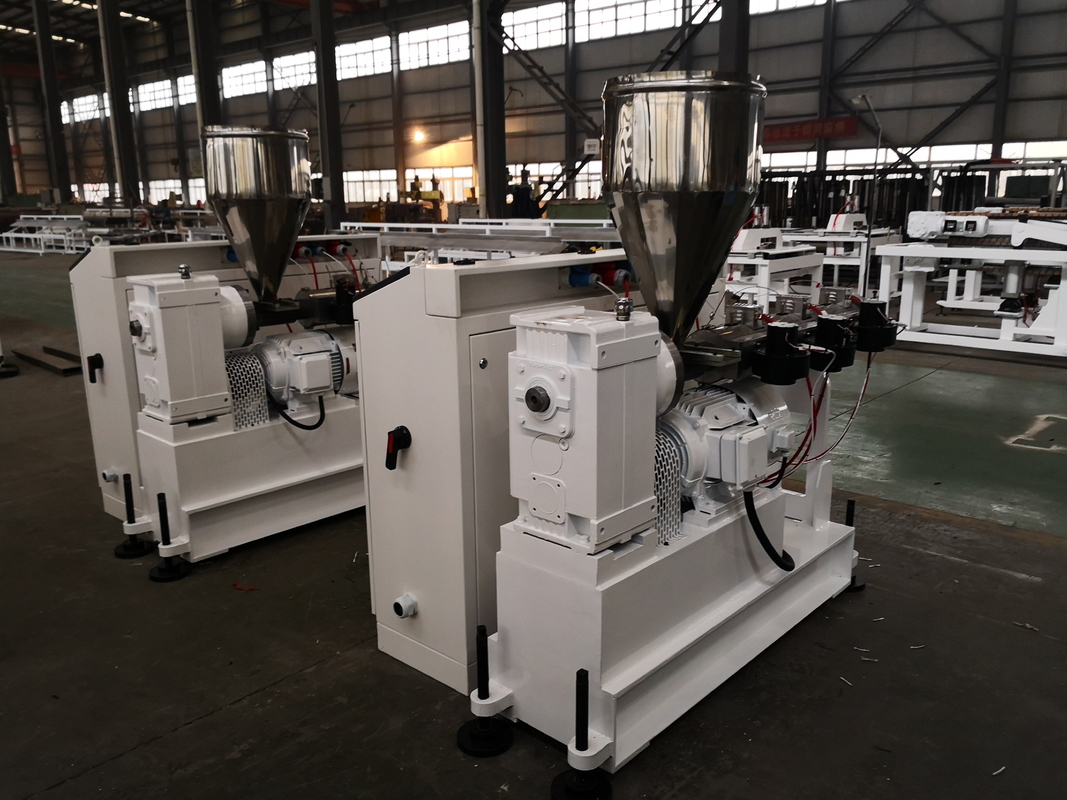 HDPE LDPE PE трубопрофильные пеллеты листовая решетка панель одношрубный экструдер SJ120/28 75kw 300kg/h экструзионная машина