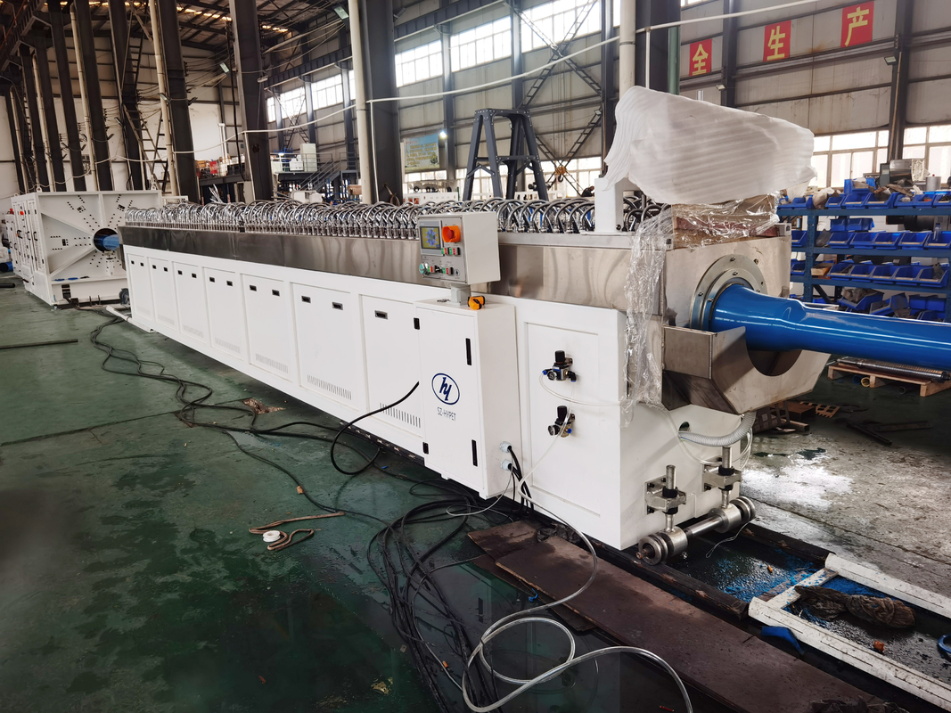 Линия производства труб из ПВХ с диаметром 250-630 мм / 315-800 мм 380V/3P/50Hz Линия экструзии труб из ПВХ с диаметром